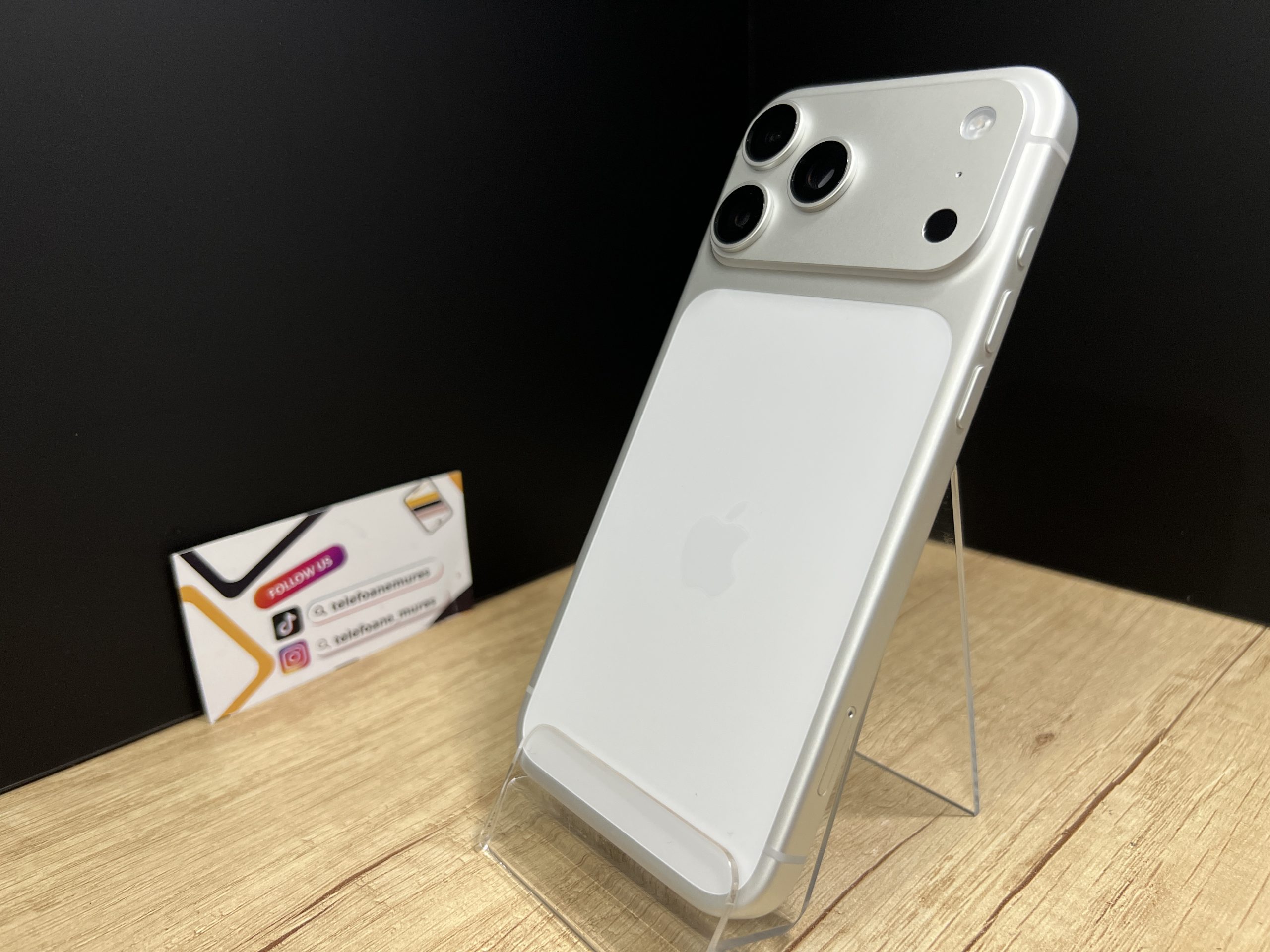 Iphone 17 Pro Max 256Gb Silver Second-Hand Foarte Bun | Telefoane